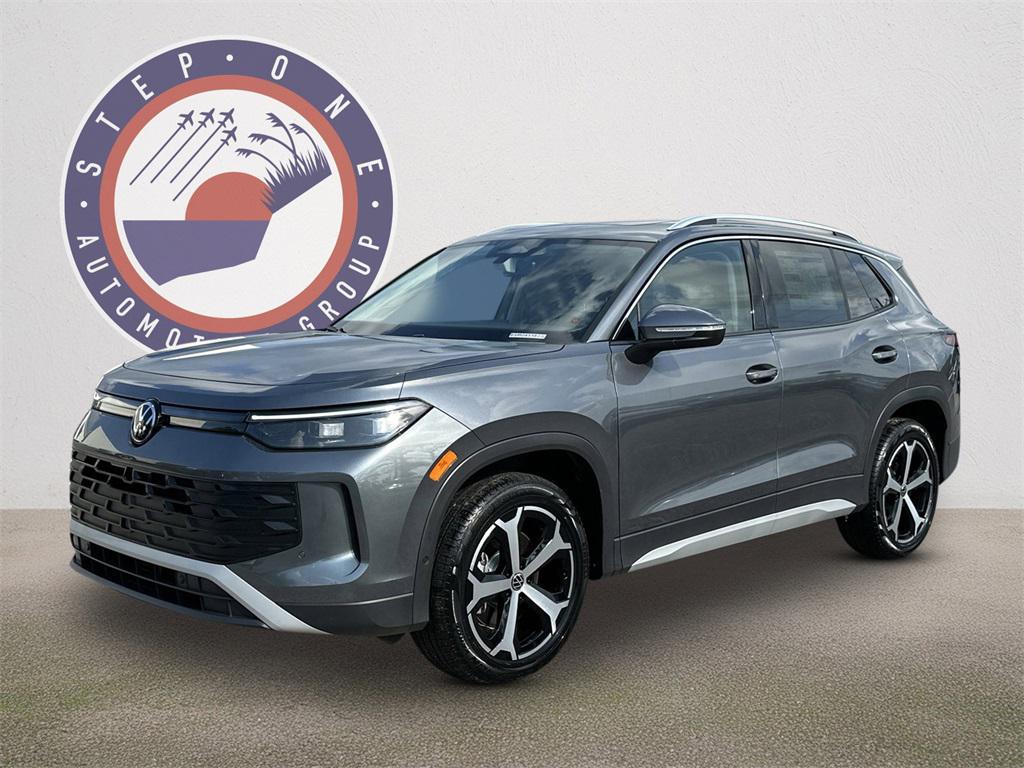 new 2025 Volkswagen Tiguan car, priced at $38,304