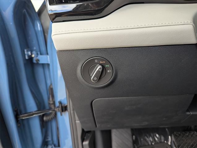 new 2025 Volkswagen Taos car, priced at $27,011