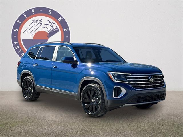 new 2025 Volkswagen Atlas car, priced at $42,741