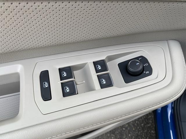 new 2025 Volkswagen Atlas car, priced at $49,961