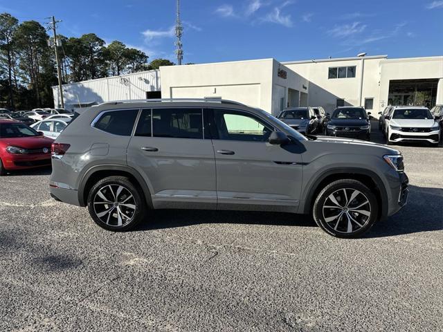 new 2025 Volkswagen Atlas car, priced at $52,577