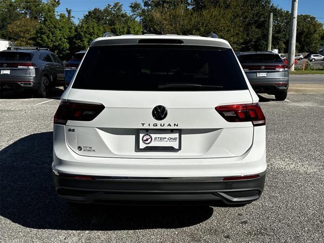 new 2024 Volkswagen Tiguan car, priced at $31,433