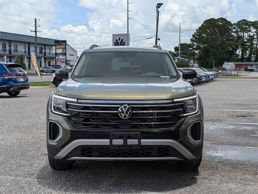 new 2025 Volkswagen Atlas car, priced at $46,146