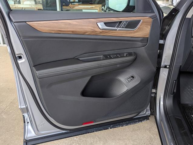 new 2025 Volkswagen Atlas car, priced at $43,766