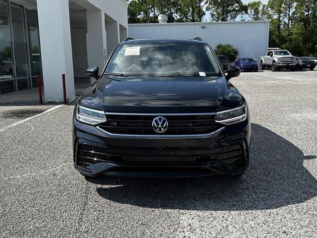 new 2024 Volkswagen Tiguan car, priced at $31,592