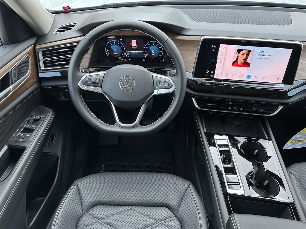 new 2025 Volkswagen Atlas car, priced at $42,766