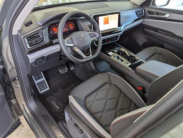 new 2025 Volkswagen Atlas car, priced at $46,841