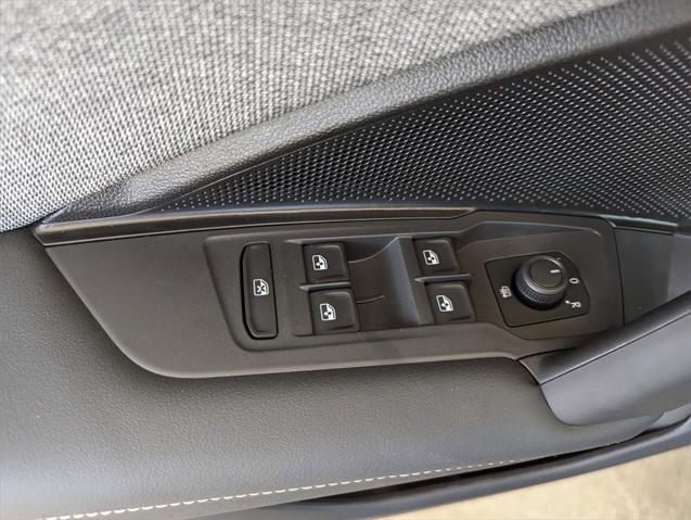 new 2025 Volkswagen Tiguan car, priced at $31,511