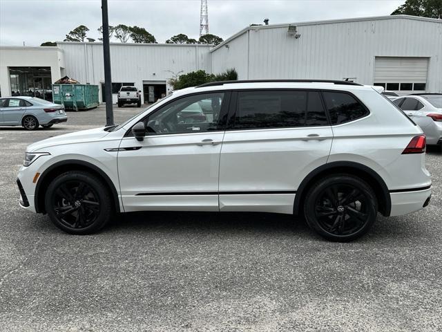 new 2024 Volkswagen Tiguan car, priced at $33,856