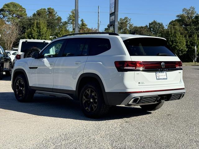 new 2025 Volkswagen Atlas car, priced at $47,416