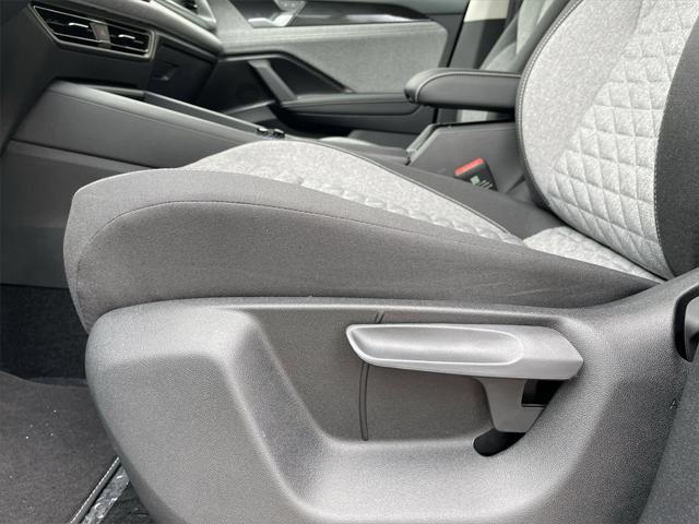 new 2025 Volkswagen Tiguan car, priced at $31,511