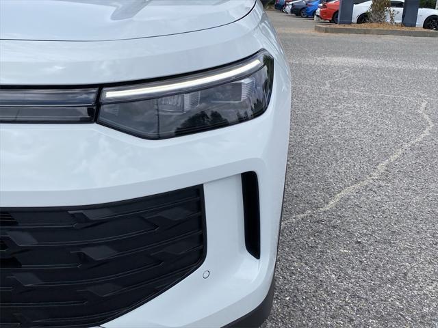 new 2025 Volkswagen Tiguan car, priced at $31,511