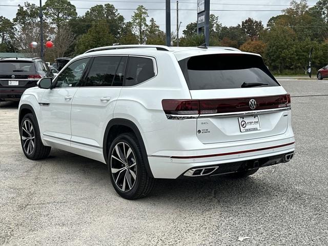 new 2025 Volkswagen Atlas car, priced at $52,577