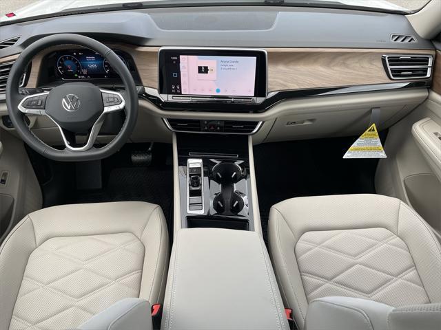new 2025 Volkswagen Atlas car, priced at $44,066