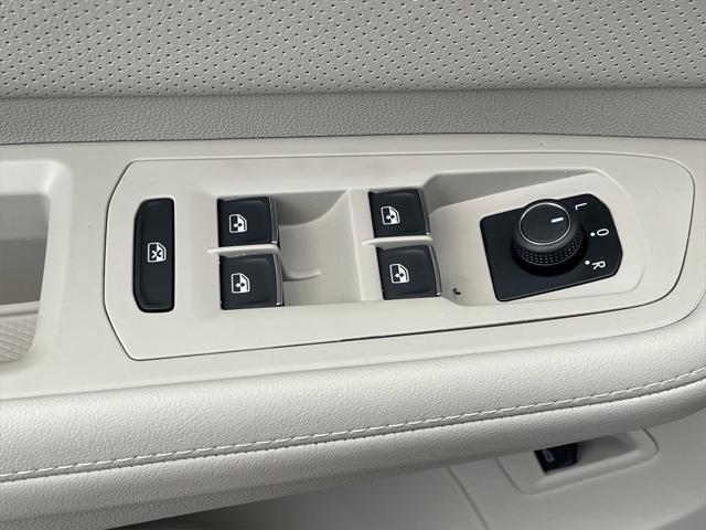 new 2025 Volkswagen Atlas car, priced at $44,066