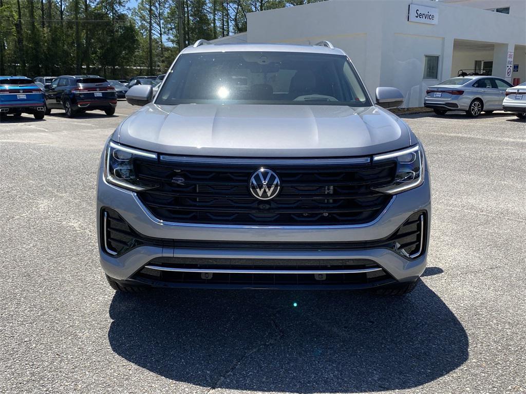 new 2025 Volkswagen Atlas car, priced at $52,290