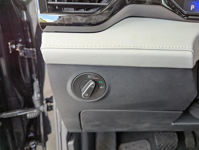 new 2025 Volkswagen Taos car, priced at $29,886