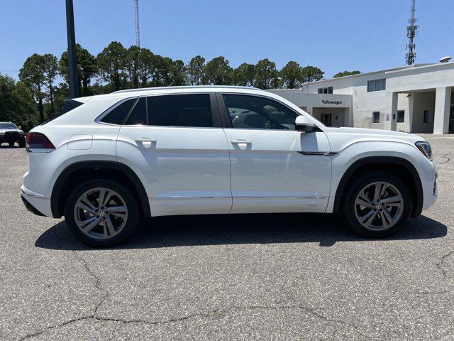 new 2024 Volkswagen Atlas Cross Sport car, priced at $47,903