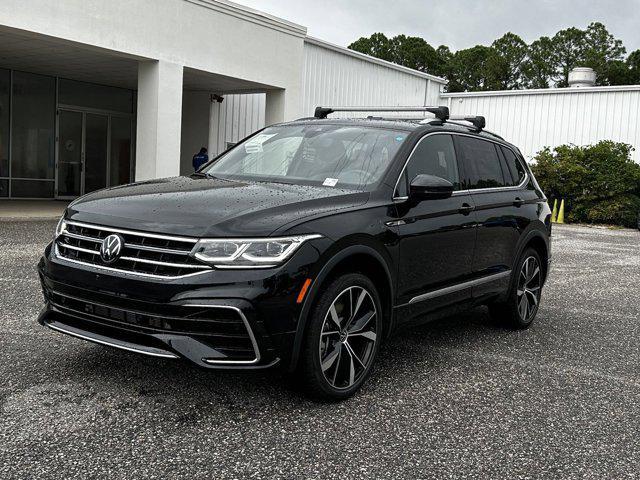 new 2024 Volkswagen Tiguan car, priced at $39,856