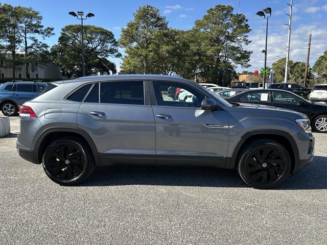 new 2025 Volkswagen Atlas Cross Sport car, priced at $41,695