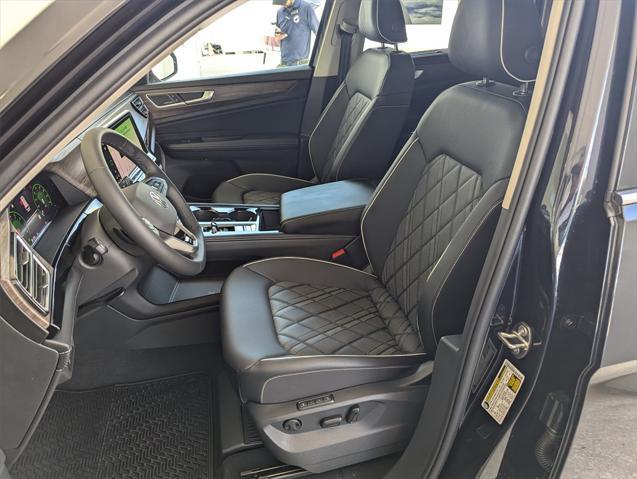 new 2025 Volkswagen Atlas car, priced at $52,636