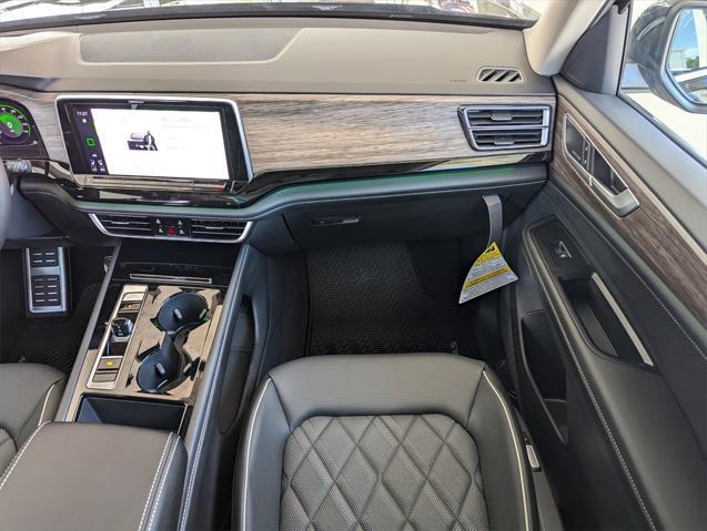 new 2025 Volkswagen Atlas car, priced at $52,636