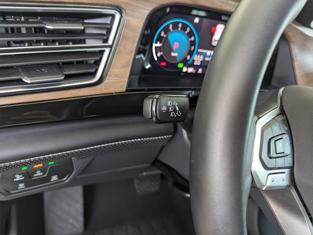 used 2025 Volkswagen Atlas car, priced at $40,988