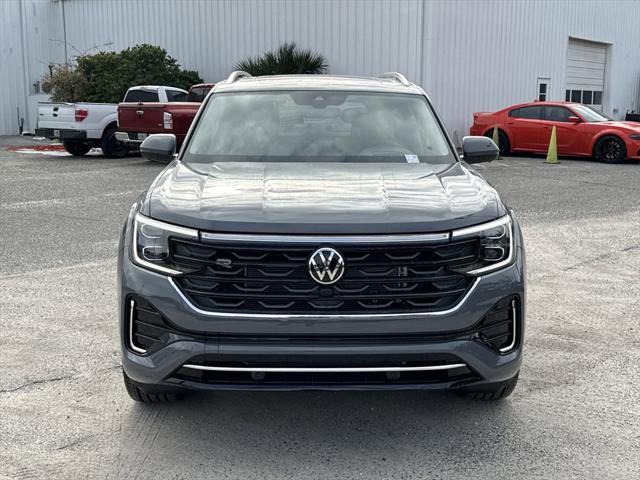 new 2025 Volkswagen Atlas car, priced at $53,030