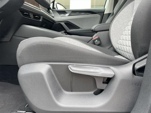 new 2025 Volkswagen Tiguan car, priced at $31,511