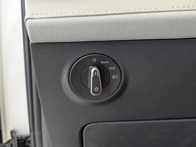 new 2025 Volkswagen Taos car, priced at $30,056