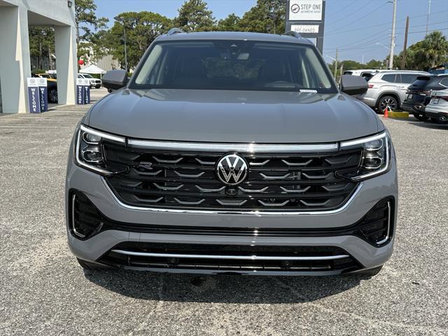 new 2025 Volkswagen Atlas car, priced at $58,067
