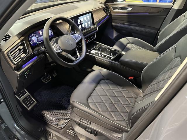 new 2025 Volkswagen Atlas car, priced at $58,067