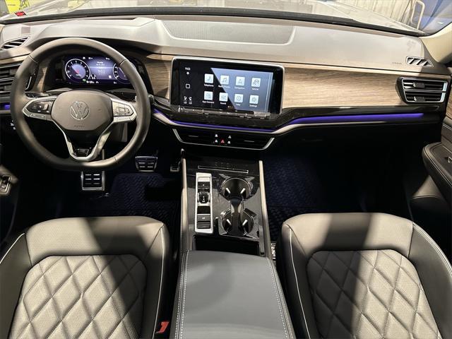 new 2025 Volkswagen Atlas car, priced at $58,067