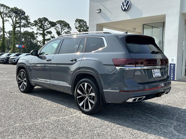 new 2025 Volkswagen Atlas car, priced at $58,067