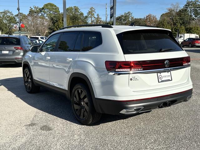 new 2025 Volkswagen Atlas car, priced at $43,423