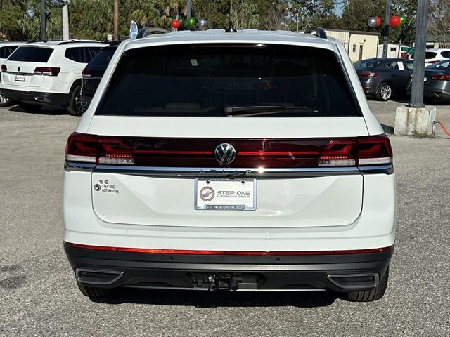 new 2025 Volkswagen Atlas car, priced at $43,423