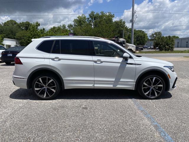 used 2024 Volkswagen Tiguan car, priced at $35,069
