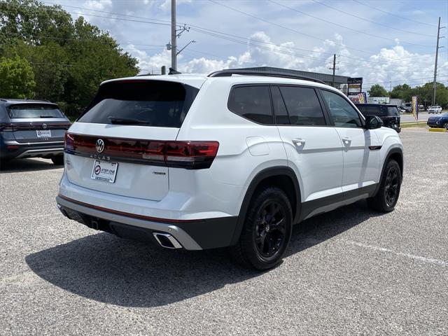 new 2025 Volkswagen Atlas car, priced at $47,088