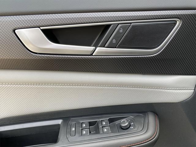 new 2025 Volkswagen Atlas car, priced at $47,088