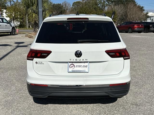 new 2024 Volkswagen Tiguan car, priced at $27,811