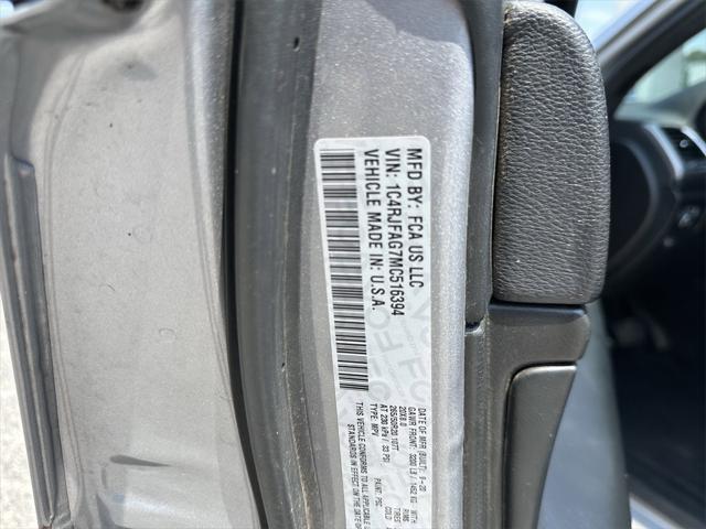used 2021 Jeep Grand Cherokee car, priced at $23,814