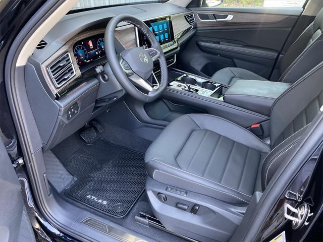 new 2025 Volkswagen Atlas car, priced at $48,156