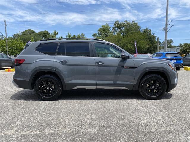 new 2025 Volkswagen Atlas car, priced at $46,601