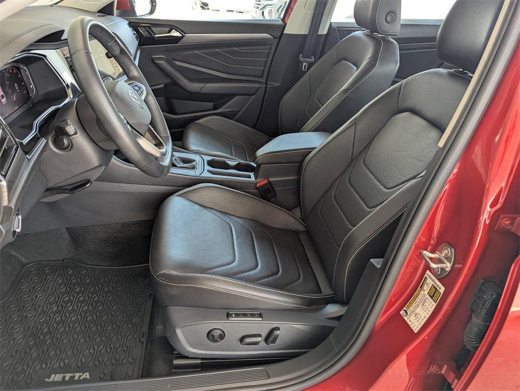 used 2024 Volkswagen Jetta car, priced at $25,420