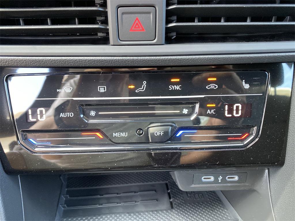 new 2025 Volkswagen Jetta car, priced at $26,995
