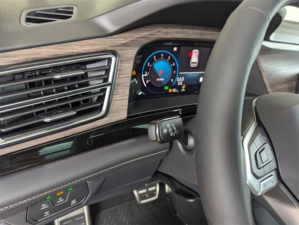 new 2025 Volkswagen Atlas car, priced at $52,636