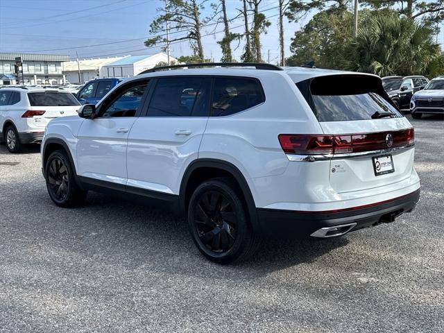 new 2025 Volkswagen Atlas car, priced at $42,825