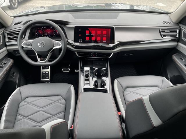 new 2025 Volkswagen Atlas car, priced at $47,601