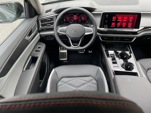 new 2025 Volkswagen Atlas car, priced at $47,601