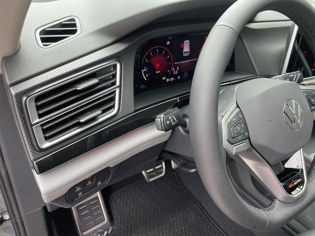 new 2025 Volkswagen Atlas car, priced at $47,601